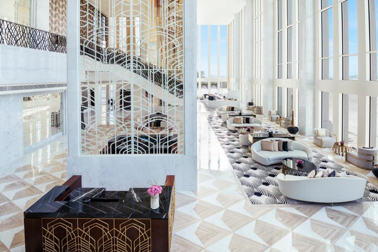 Wyndham Grand Doha West Bay Beach Экстерьер фото The lobby of the hotel