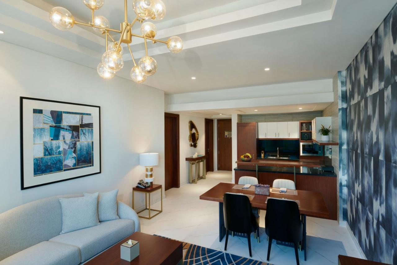 Wyndham Grand Doha West Bay Beach Экстерьер фото A typical apartment interior
